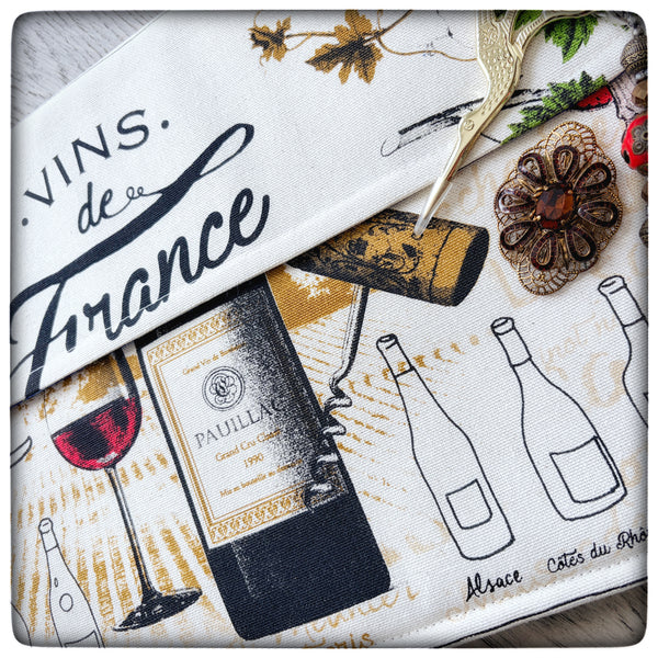 Vins de France Needlework Set (5 pieces)